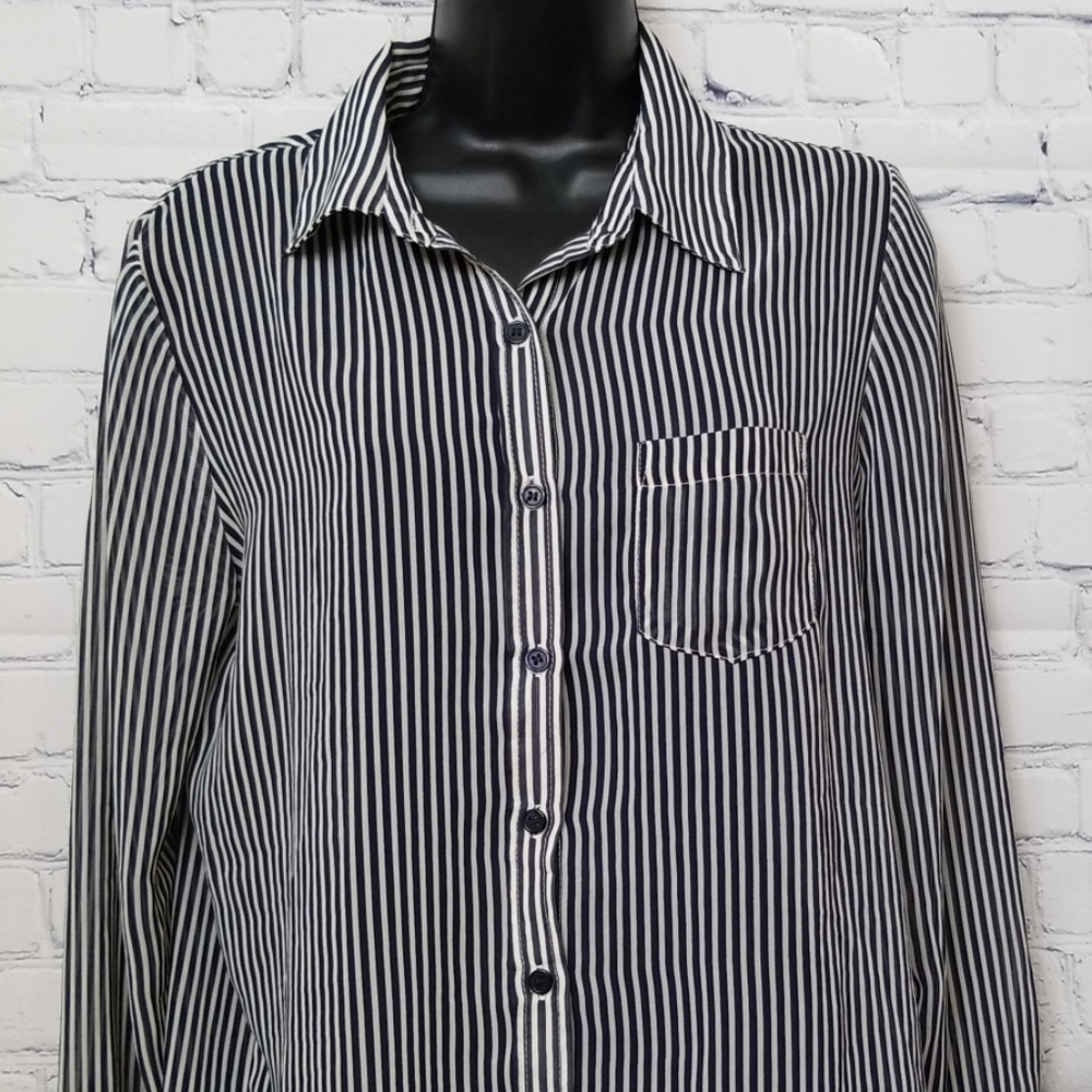 Forever 21 Black and White Striped Button-Up Blouse